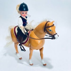 Vintage Barbie Kelly & Pony Set 1997 Equestrian